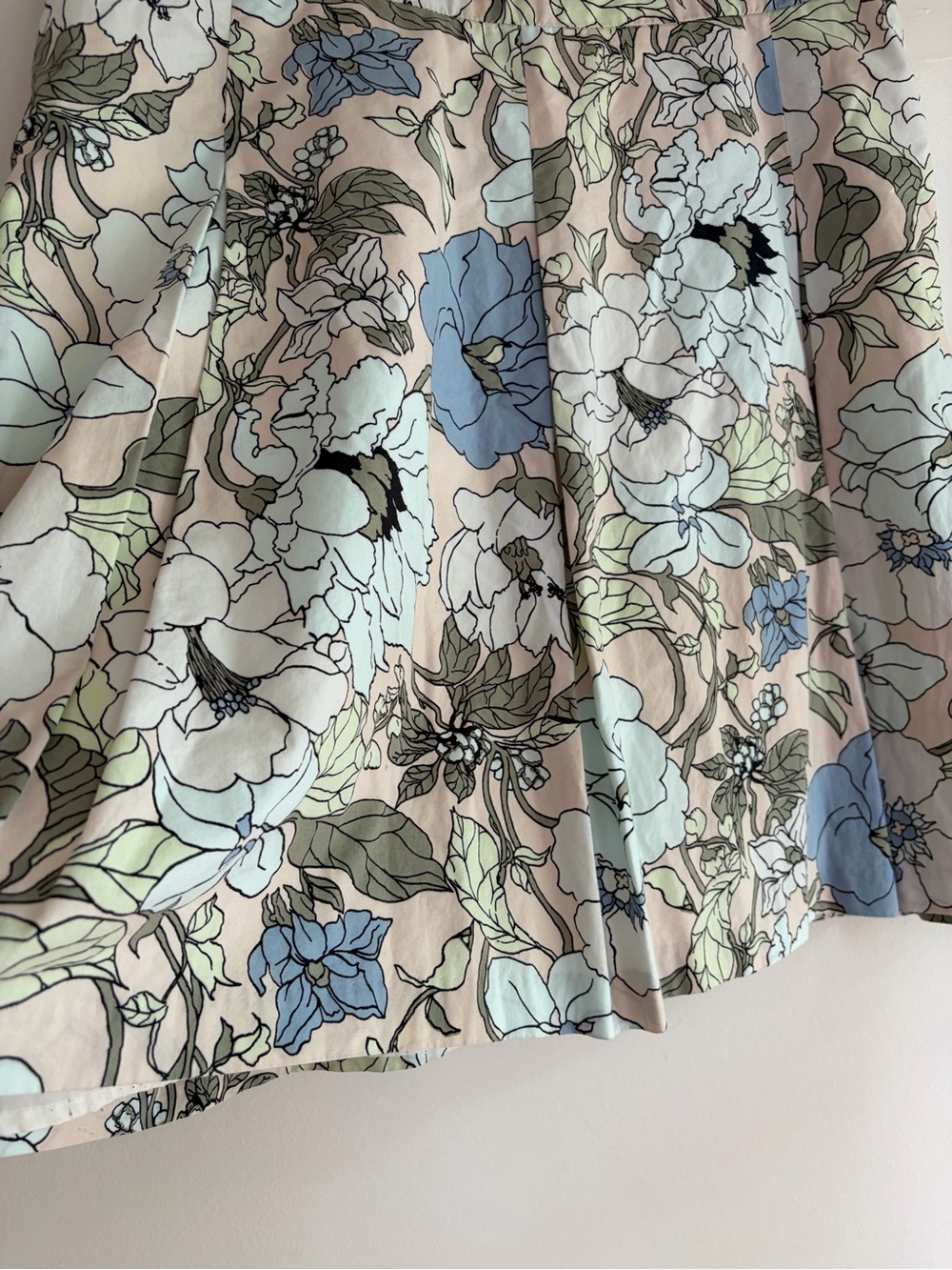 Talbots 100% Cotton Floral A Line Pleated Skirt Size 12 - Picture 3 of 7